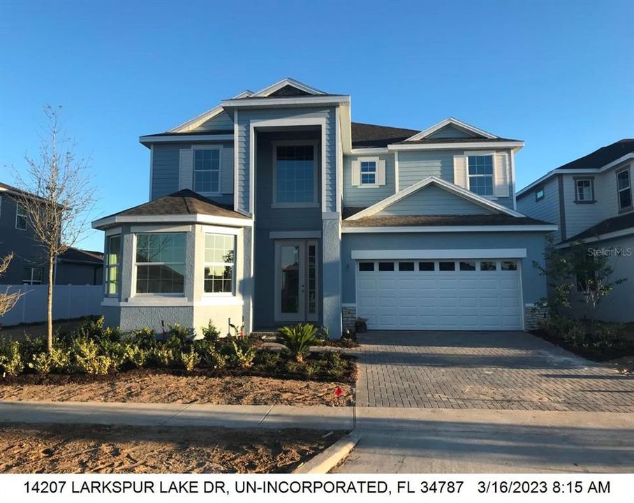Recently Sold: $700,200 (5 beds, 4 baths, 4248 Square Feet)