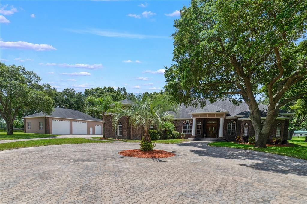 Recently Sold: $1,399,000 (5 beds, 4 baths, 4989 Square Feet)