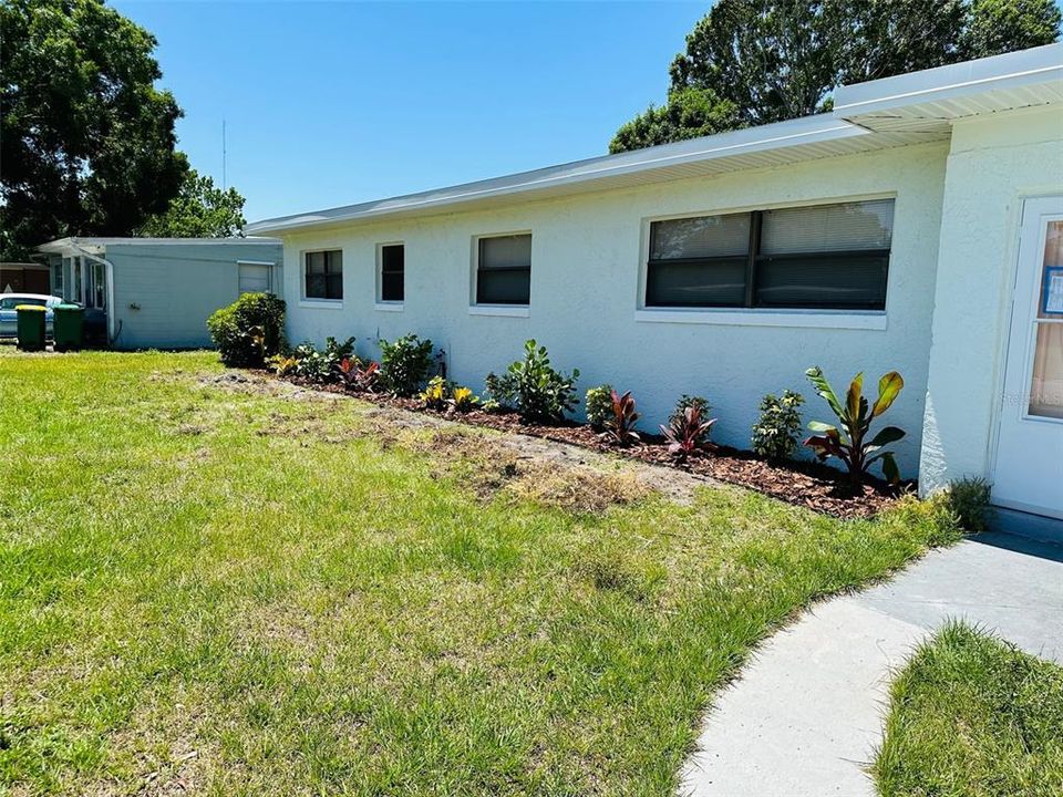 Recently Rented: $1,925 (3 beds, 2 baths, 1500 Square Feet)