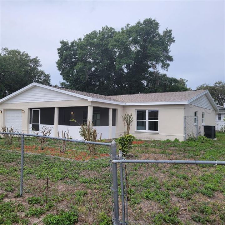 Recientemente alquilado: $1,795 (4 camas, 2 baños, 1209 Pies cuadrados)