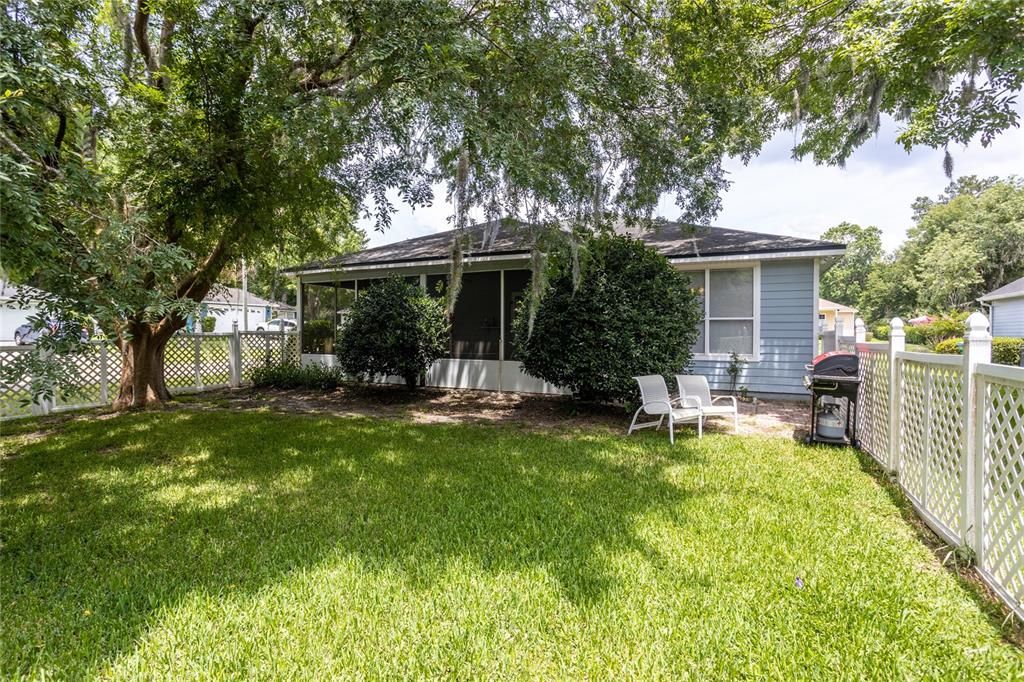 Recently Sold: $319,000 (3 beds, 2 baths, 1645 Square Feet)