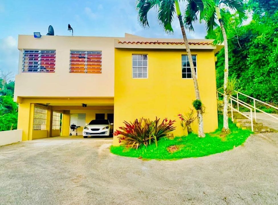 Vendido Recientemente: $270,000 (3 camas, 3 baños, 2281 Pies cuadrados)