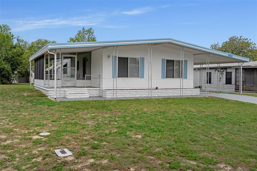 Recently Sold: $160,000 (2 beds, 2 baths, 1344 Square Feet)