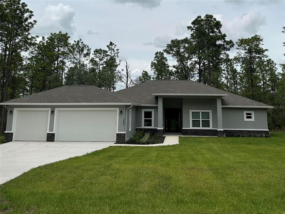 Vendido Recientemente: $585,000 (3 camas, 3 baños, 2632 Pies cuadrados)