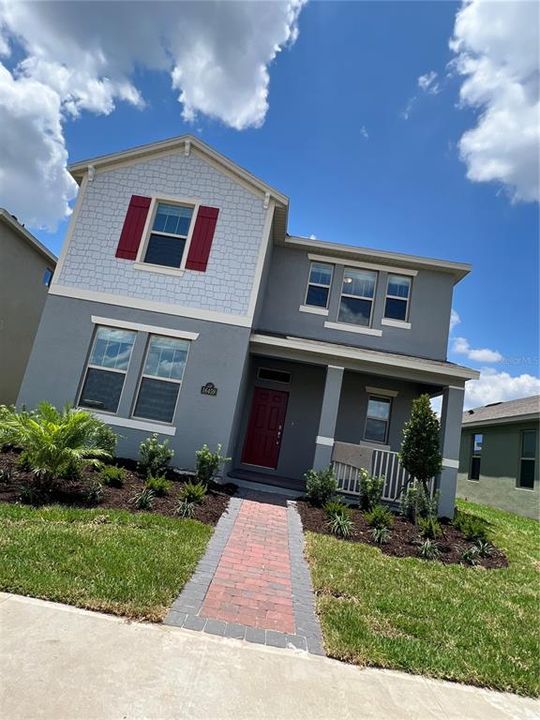 Vendido Recientemente: $596,910 (4 camas, 3 baños, 2500 Pies cuadrados)