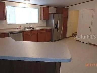 Recently Rented: $1,895 (4 beds, 2 baths, 2280 Square Feet)