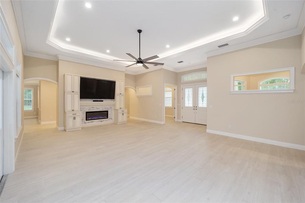 Recently Sold: $647,000 (3 beds, 3 baths, 3307 Square Feet)