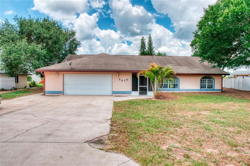 Recently Sold: $299,000 (5 beds, 3 baths, 2521 Square Feet)