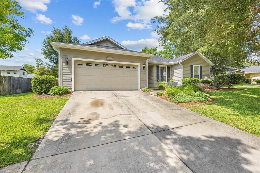 Recently Sold: $309,352 (3 beds, 2 baths, 1434 Square Feet)