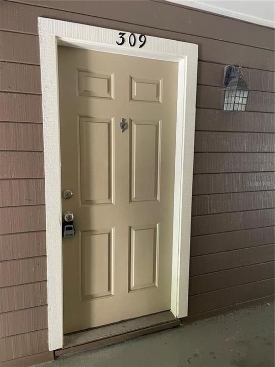 Recently Rented: $1,400 (1 beds, 1 baths, 662 Square Feet)