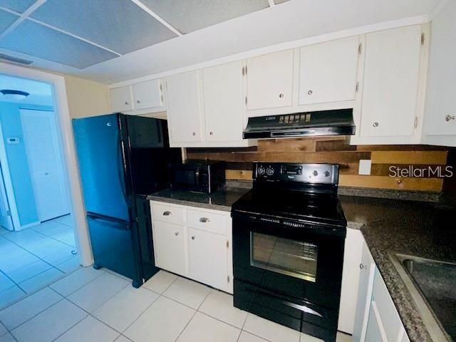 Recently Rented: $1,200 (1 beds, 1 baths, 680 Square Feet)
