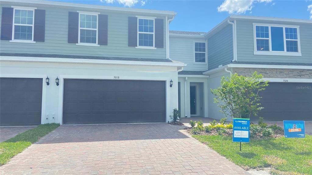 Recently Sold: $385,990 (4 beds, 2 baths, 1876 Square Feet)