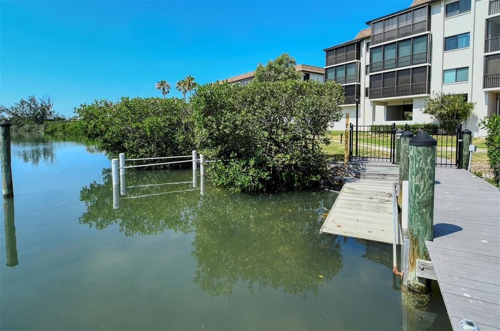 Recently Sold: $1,097,000 (3 beds, 2 baths, 1521 Square Feet)