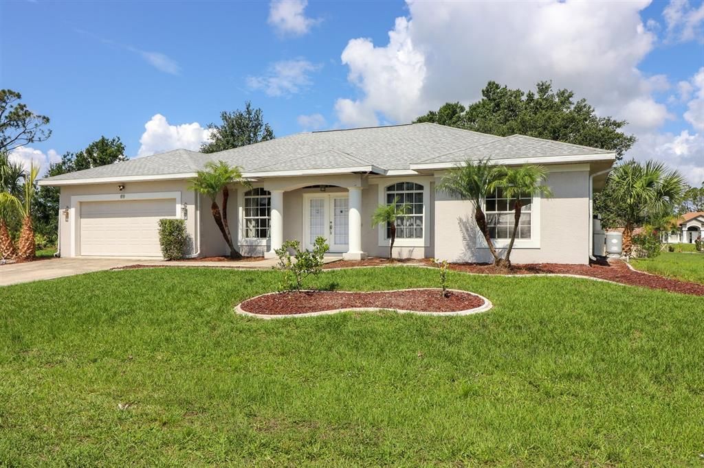 Recently Sold: $349,900 (3 beds, 2 baths, 1911 Square Feet)