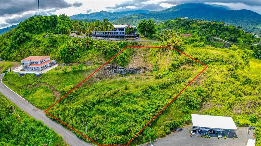 待售: $450,000 (0.66 acres)