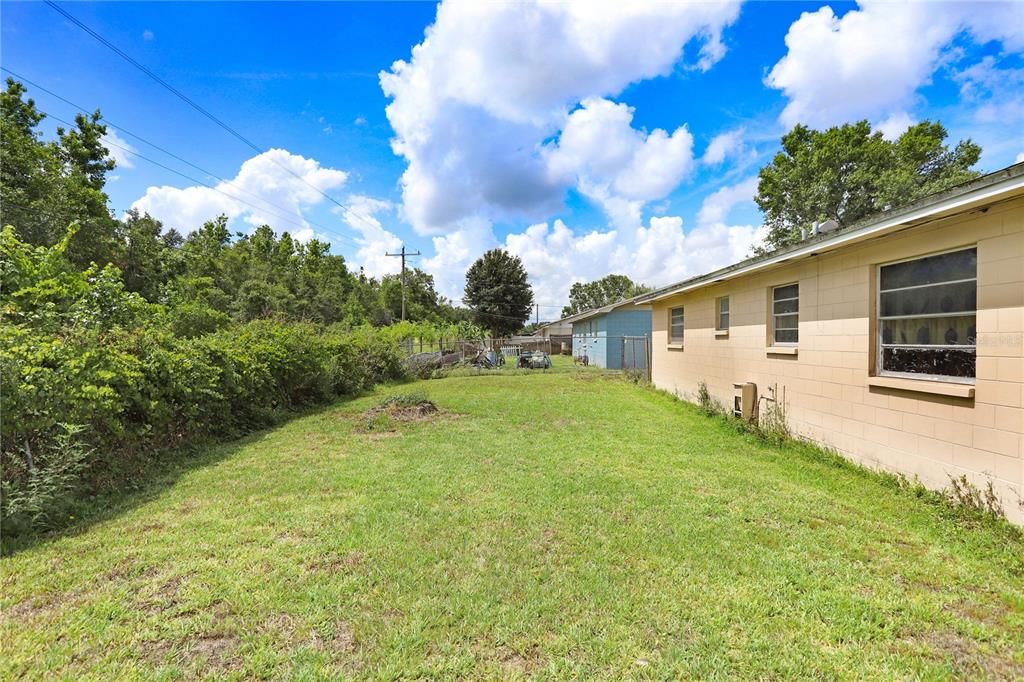 Recently Sold: $125,000 (3 beds, 1 baths, 984 Square Feet)