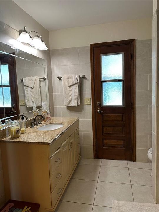 Недавно арендовано: $3,500 (3 спален, 2 ванн, 2329 Квадратных фут)