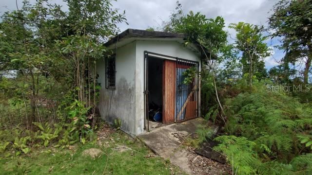 For Sale: $400,000 (37.00 acres)