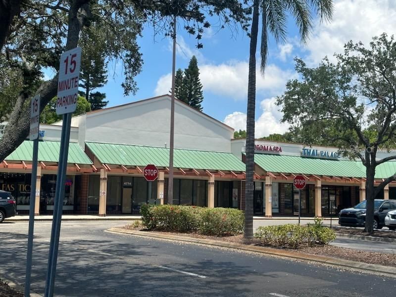 最近售出: $4,717 (0 贝兹, 0 浴室, 40427 平方英尺)