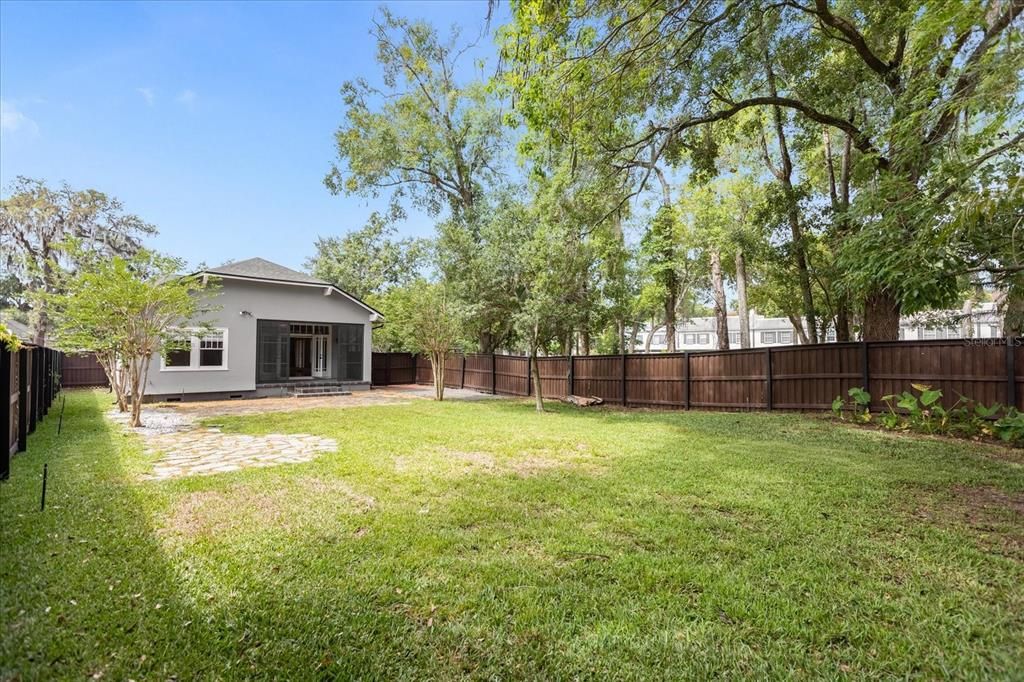 Recently Sold: $899,000 (4 beds, 3 baths, 2706 Square Feet)