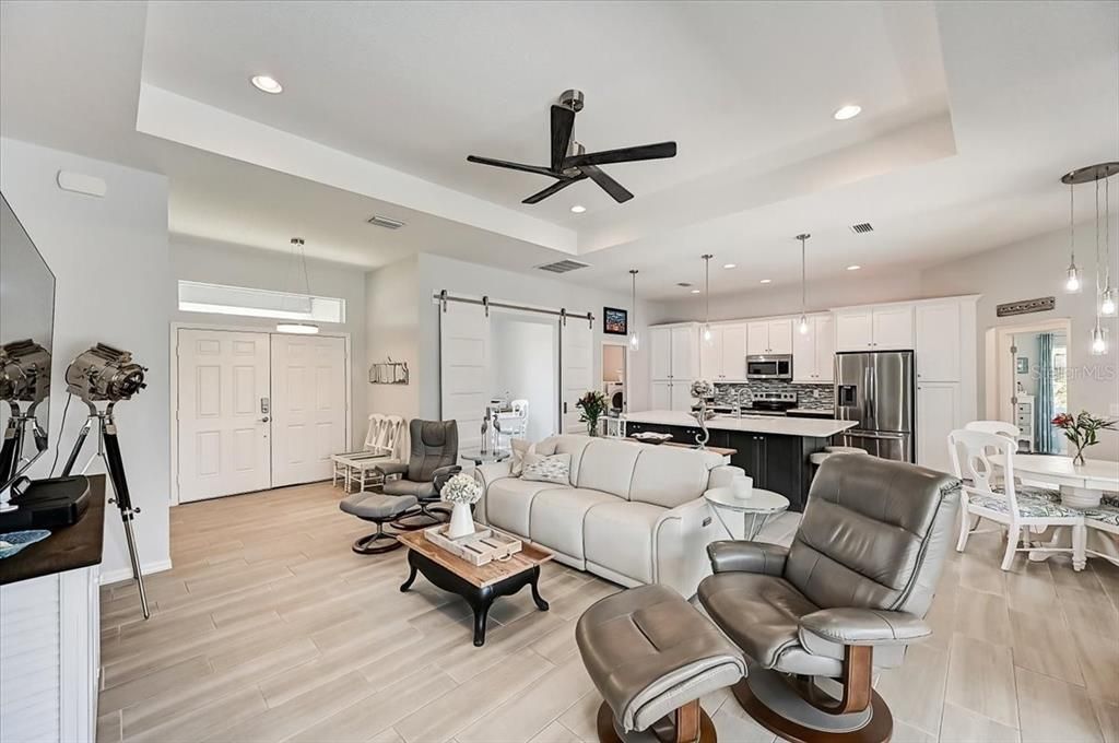 Recently Sold: $520,000 (3 beds, 2 baths, 1795 Square Feet)