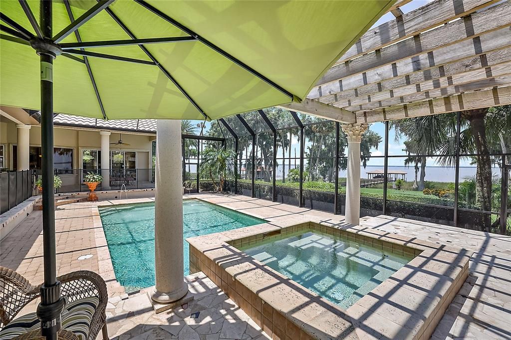 Recently Sold: $1,850,000 (4 beds, 3 baths, 4309 Square Feet)