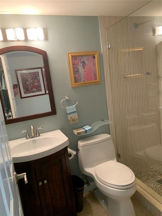 最近售出: $493,000 (2 贝兹, 2 浴室, 1315 平方英尺)