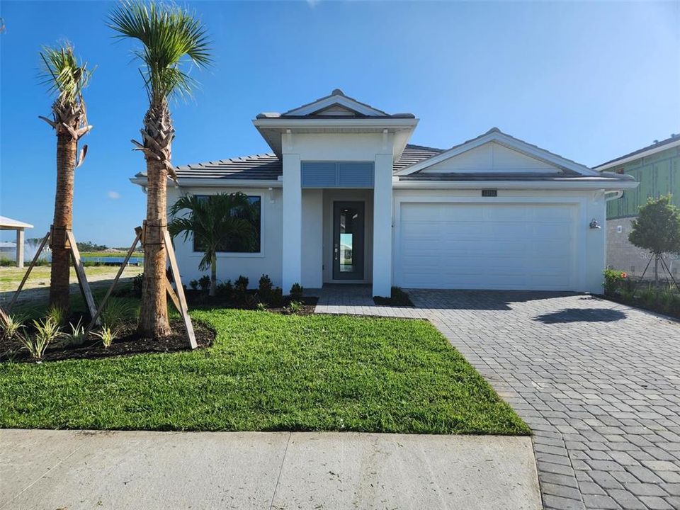 Recently Sold: $699,995 (3 beds, 2 baths, 2236 Square Feet)