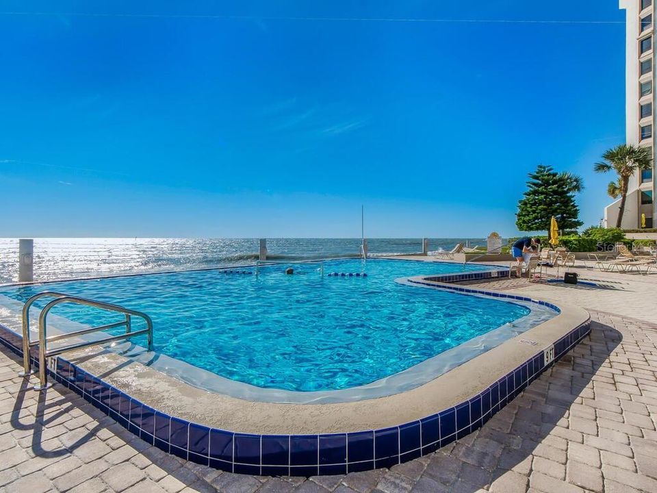 В аренду: $4,500 (2 спален, 2 ванн, 1186 Квадратных фут)