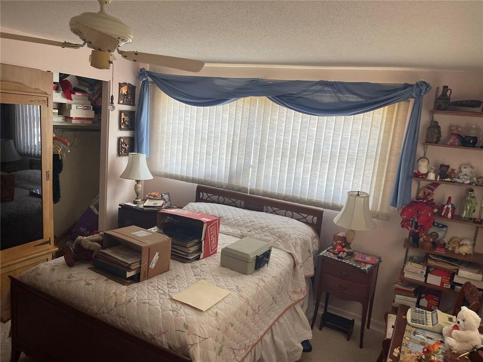 Vendido Recientemente: $399,000 (2 camas, 2 baños, 1555 Pies cuadrados)