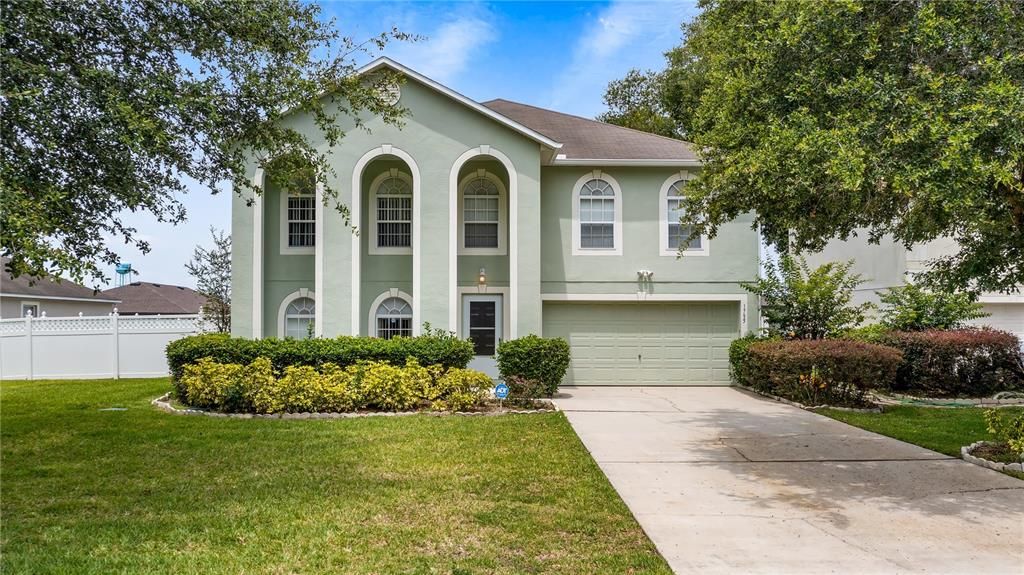 Front view from street