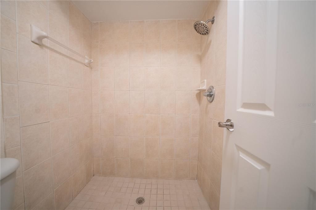 最近租的: $1,725 (2 贝兹, 2 浴室, 915 平方英尺)
