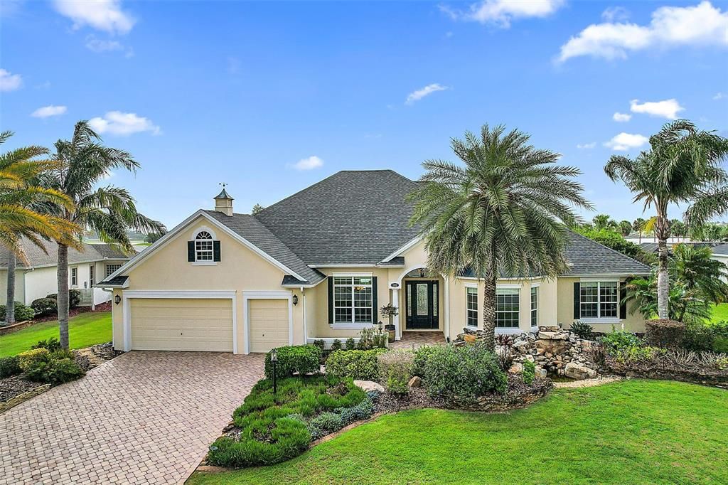 3/3 Sanibel w/2 Car + Golf Cart Garage