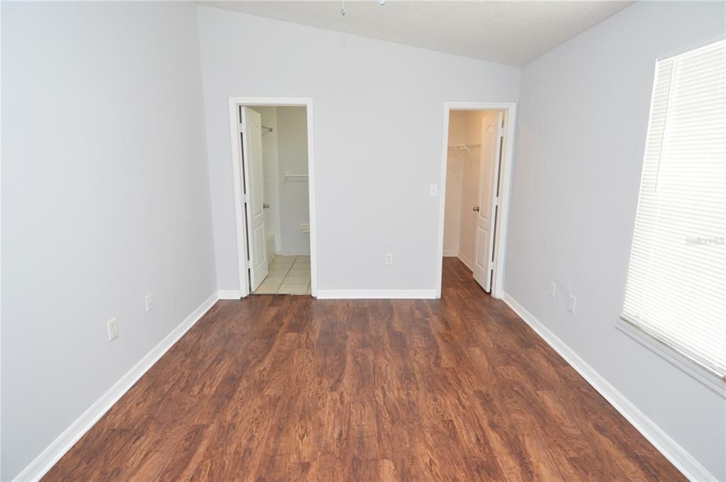 Recently Rented: $1,700 (2 beds, 2 baths, 1140 Square Feet)