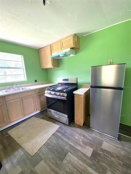 Recently Sold: $119,900 (2 beds, 1 baths, 624 Square Feet)