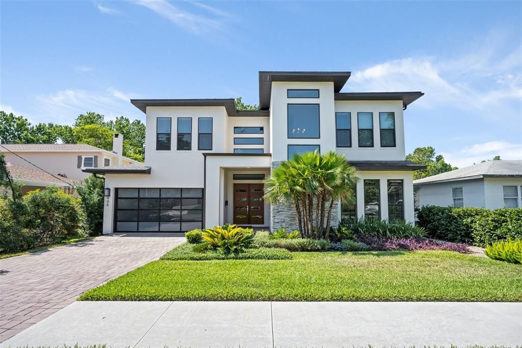 Recently Sold: $1,300,000 (4 beds, 3 baths, 3466 Square Feet)