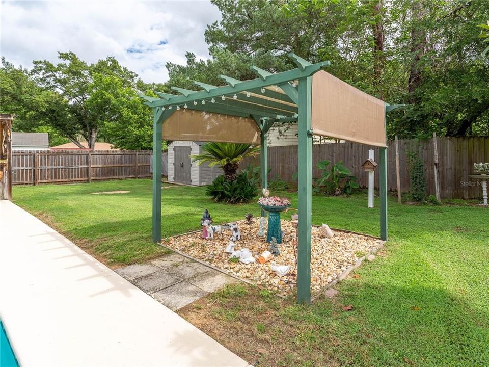 Recently Sold: $319,000 (3 beds, 2 baths, 1482 Square Feet)