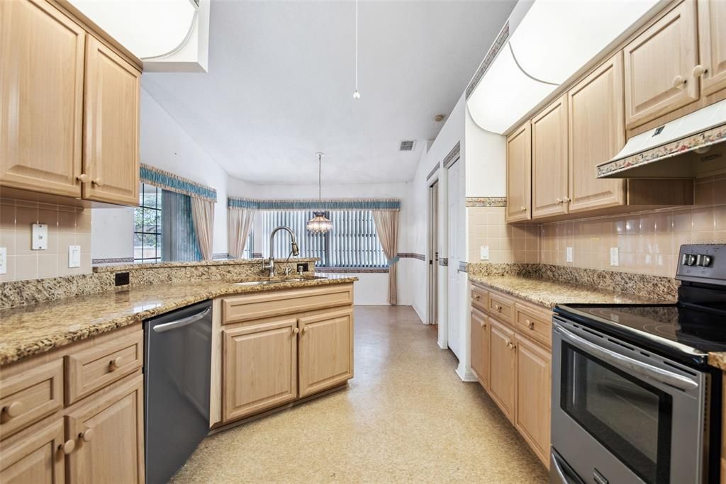 Recently Sold: $374,900 (3 beds, 2 baths, 1800 Square Feet)