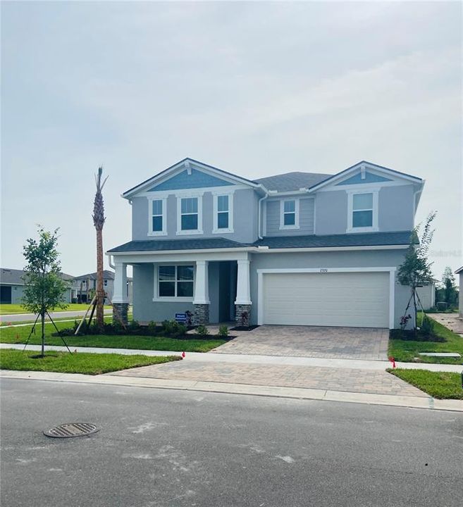 Recently Sold: $690,500 (4 beds, 2 baths, 2713 Square Feet)