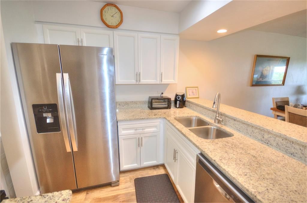 Recently Sold: $339,000 (2 beds, 2 baths, 1120 Square Feet)