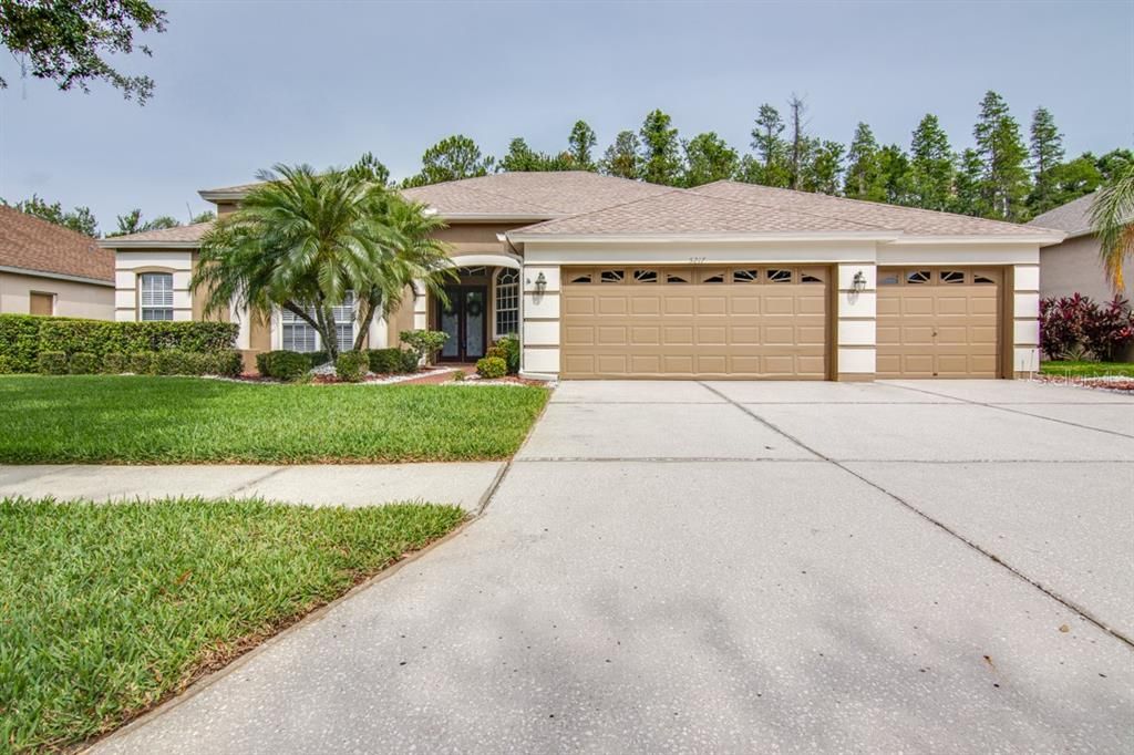 Recently Sold: $589,000 (4 beds, 3 baths, 3097 Square Feet)