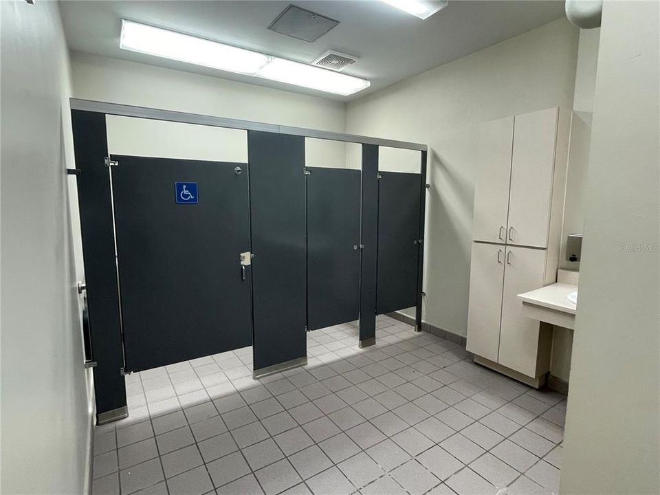 На продажу: $354 (0 спален, 0 ванн, 0 Квадратных фут)