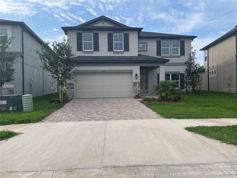 Recently Sold: $548,900 (5 beds, 3 baths, 3316 Square Feet)