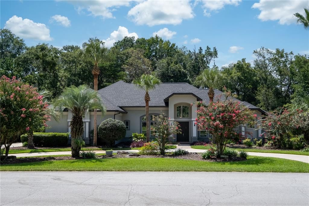 Recently Sold: $749,900 (4 beds, 3 baths, 3800 Square Feet)