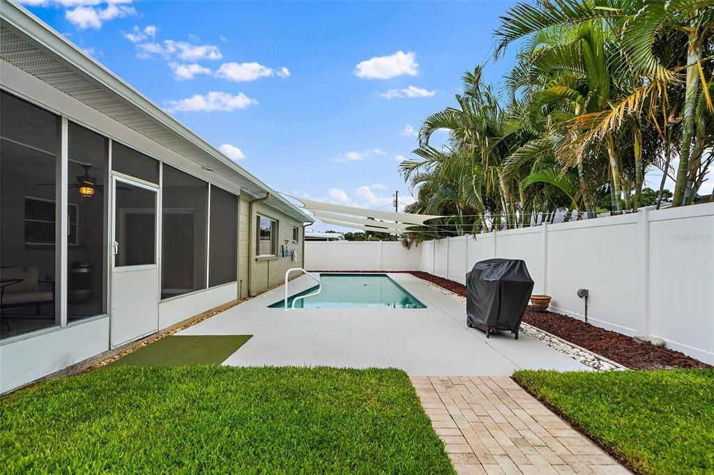 Recently Sold: $625,000 (3 beds, 2 baths, 1712 Square Feet)