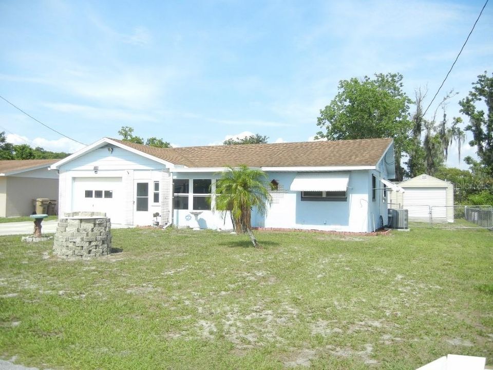 Recently Sold: $255,000 (3 beds, 2 baths, 1745 Square Feet)