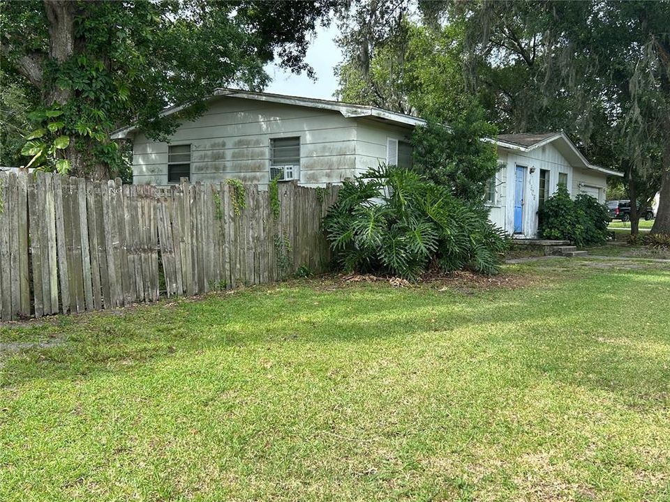 Recently Sold: $113,000 (3 beds, 1 baths, 1008 Square Feet)
