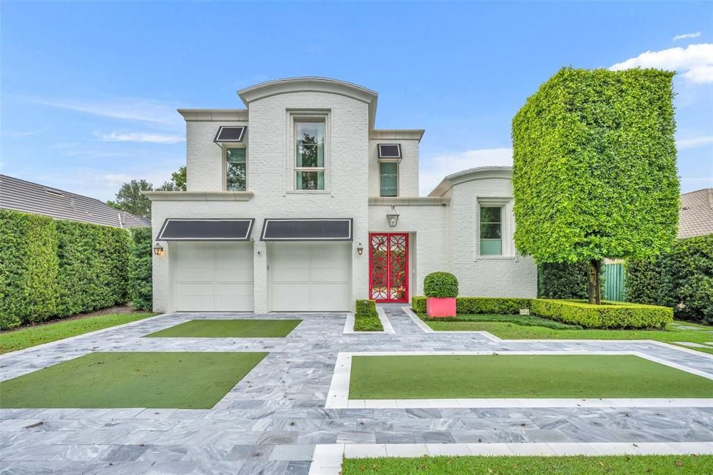 Recently Sold: $2,790,000 (3 beds, 3 baths, 3297 Square Feet)