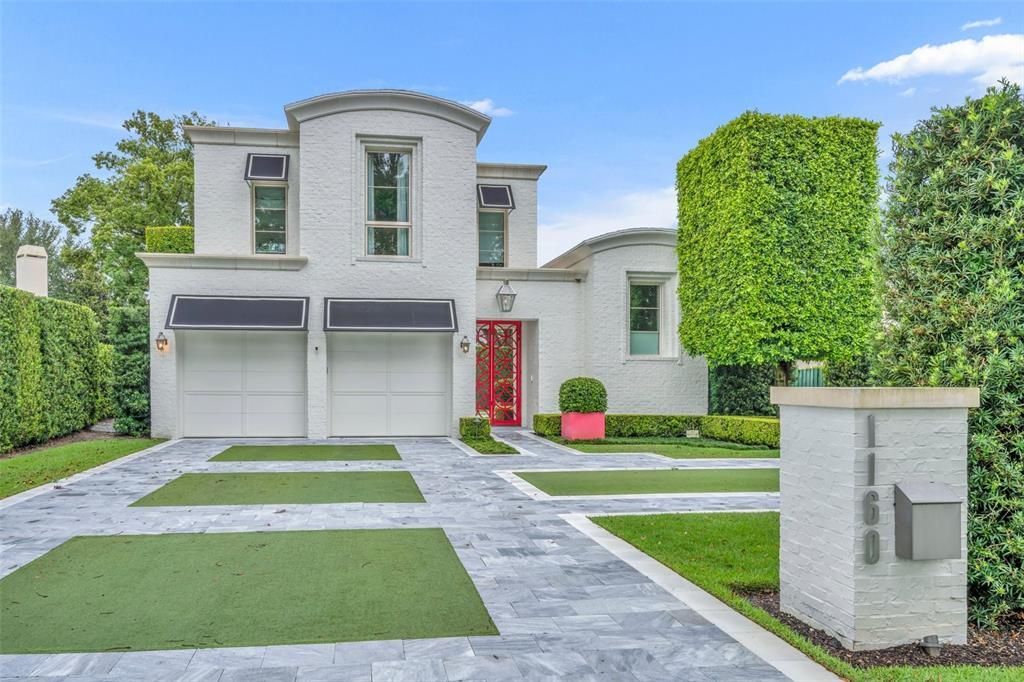 Recently Sold: $2,790,000 (3 beds, 3 baths, 3297 Square Feet)