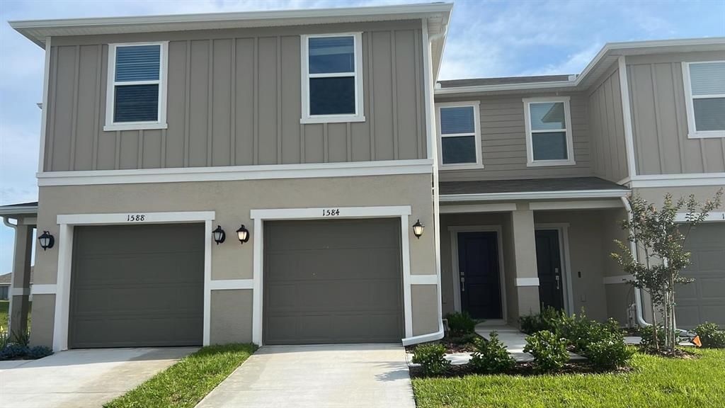 Recently Sold: $316,054 (3 beds, 2 baths, 1489 Square Feet)